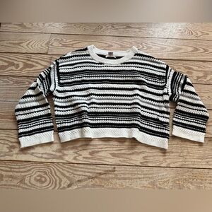 Sincerely Jules sweater size m